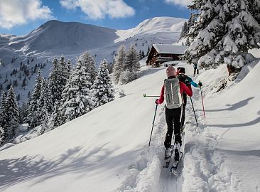 skitourengeher-gruppe-5